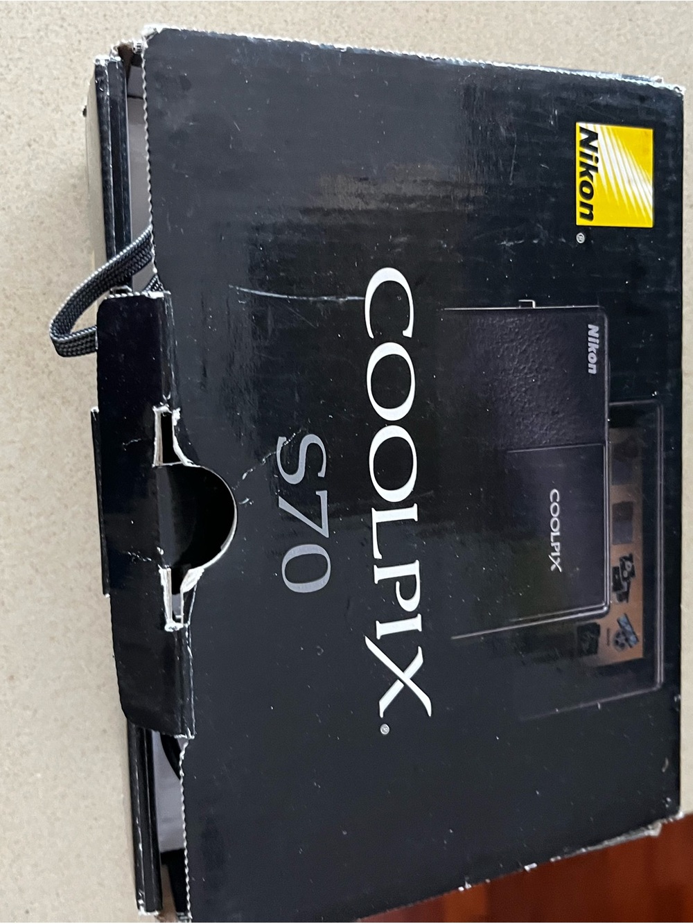 Nikon black COOLPIX S70- digital camera - vintage